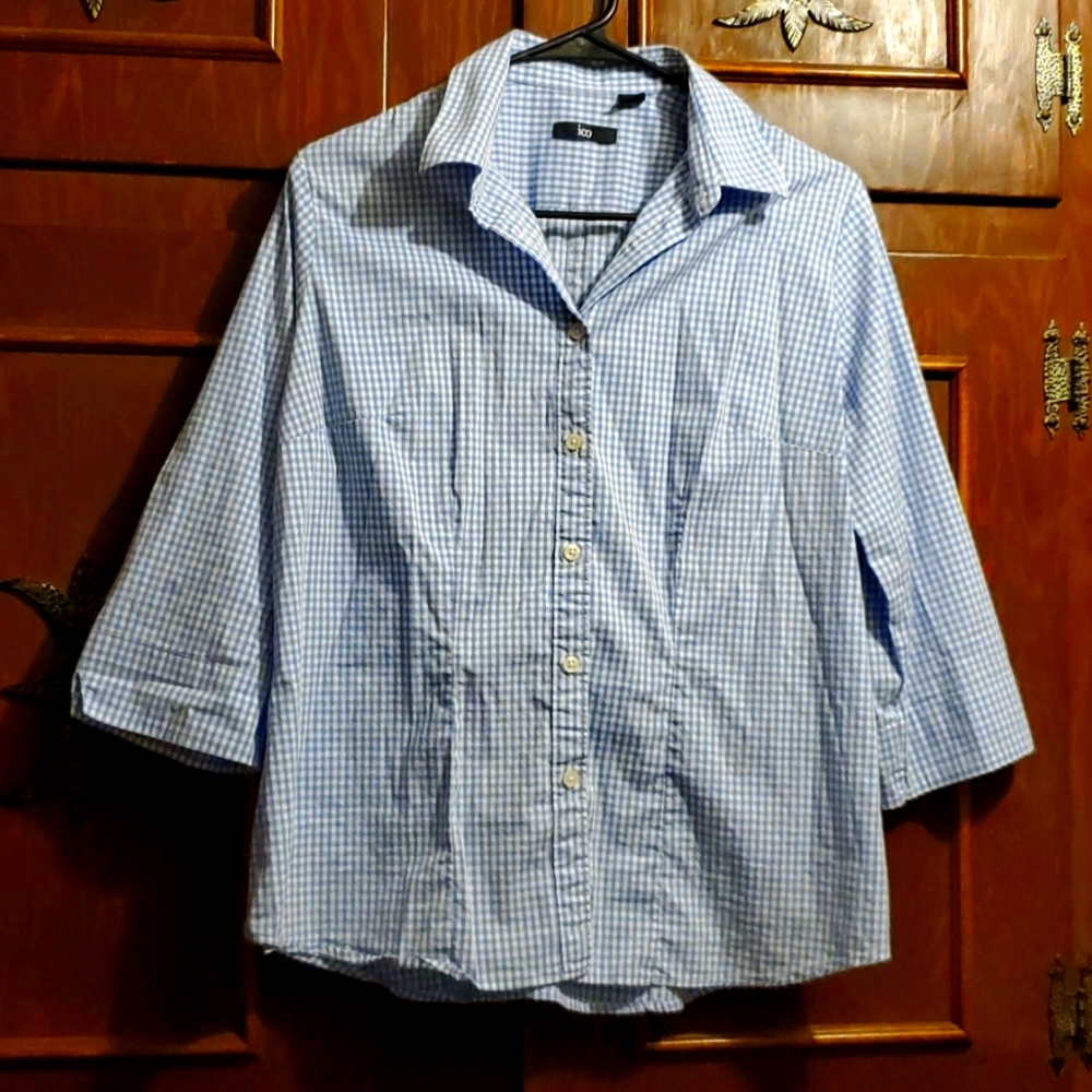 New Affordable business blouse in blue check gingham sz L and sz M